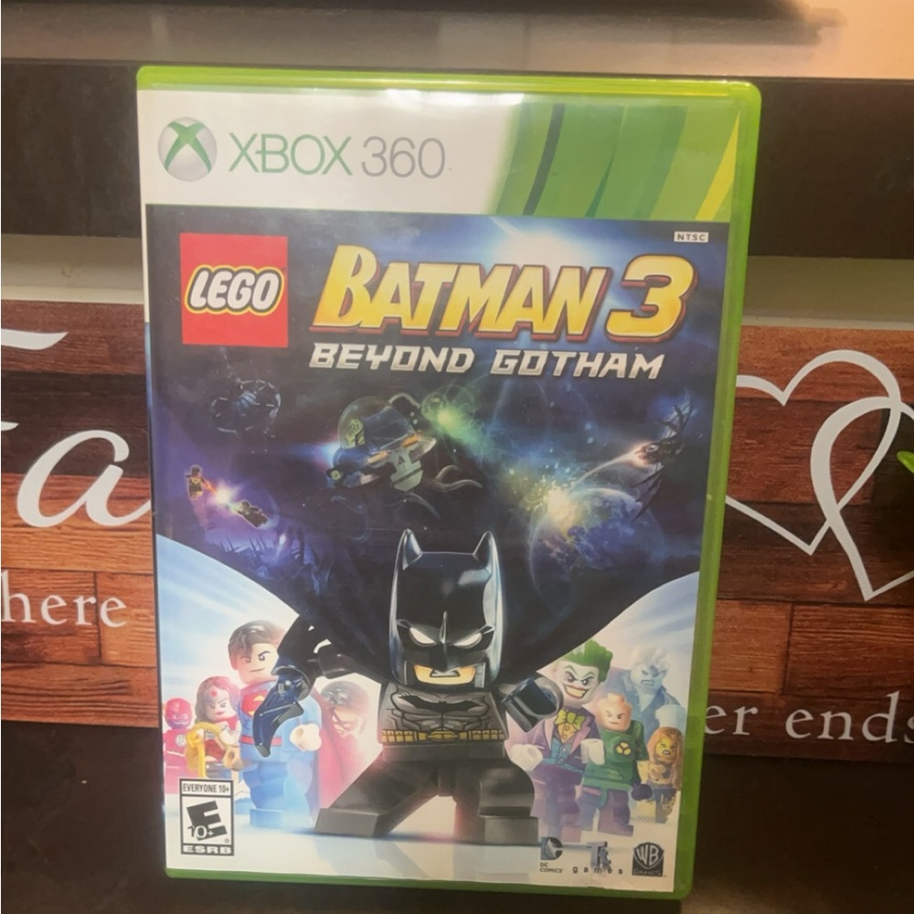LEGO Batman Beyond Gotham Microsoft Video Game With Manual Very Good Condition